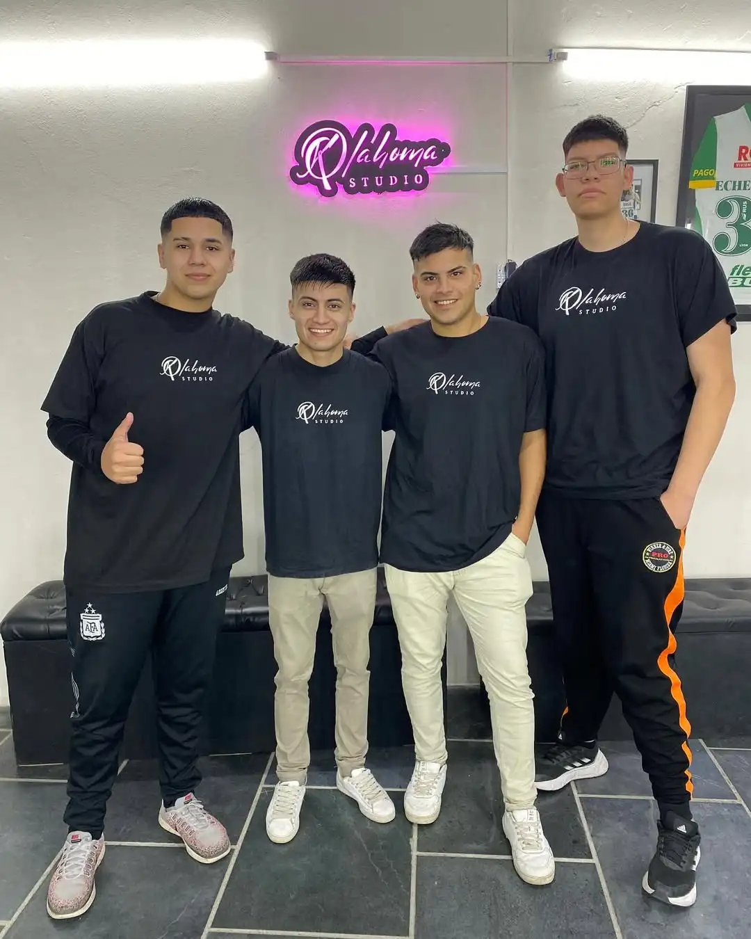 Oklahoma Studio - Barbería